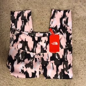 NWT the north face ! medium